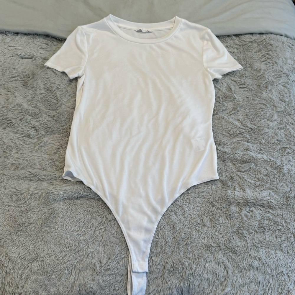 Elodie white t-shirt bodysuit